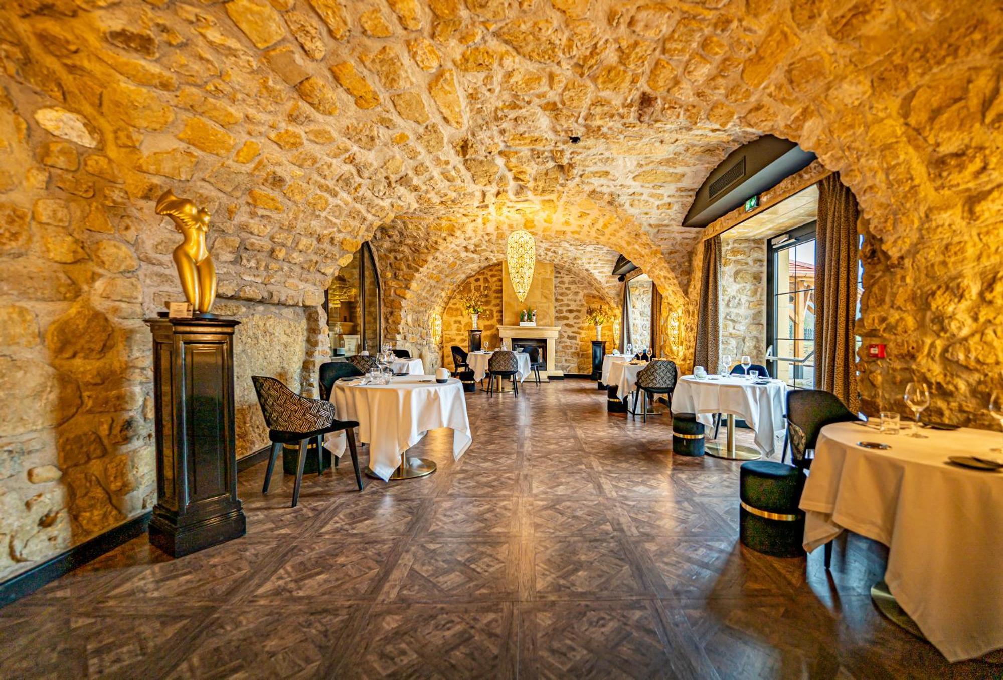 Domaine De La Klauss & Spa, Restaurant Gastronomique Le K Montenach Eksteriør bilde